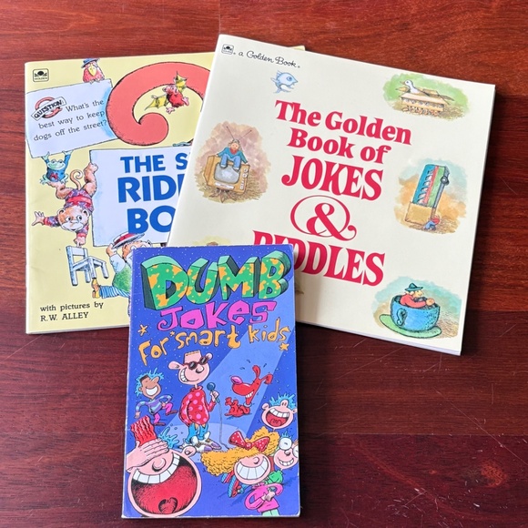Kid's Joke and Riddle Book Bundle - Picture 1 of 10